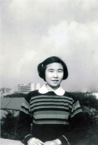 一九五七年，大学一年级的陈亚珠院士.jpg