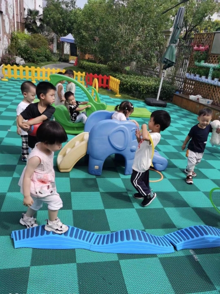 904361238.jpg
