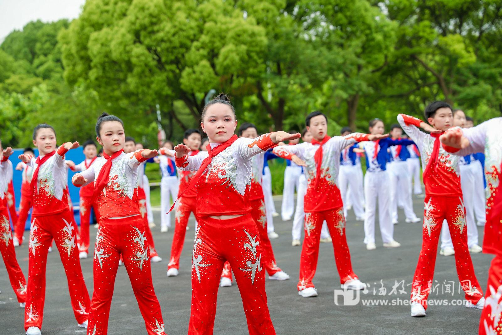photoplus