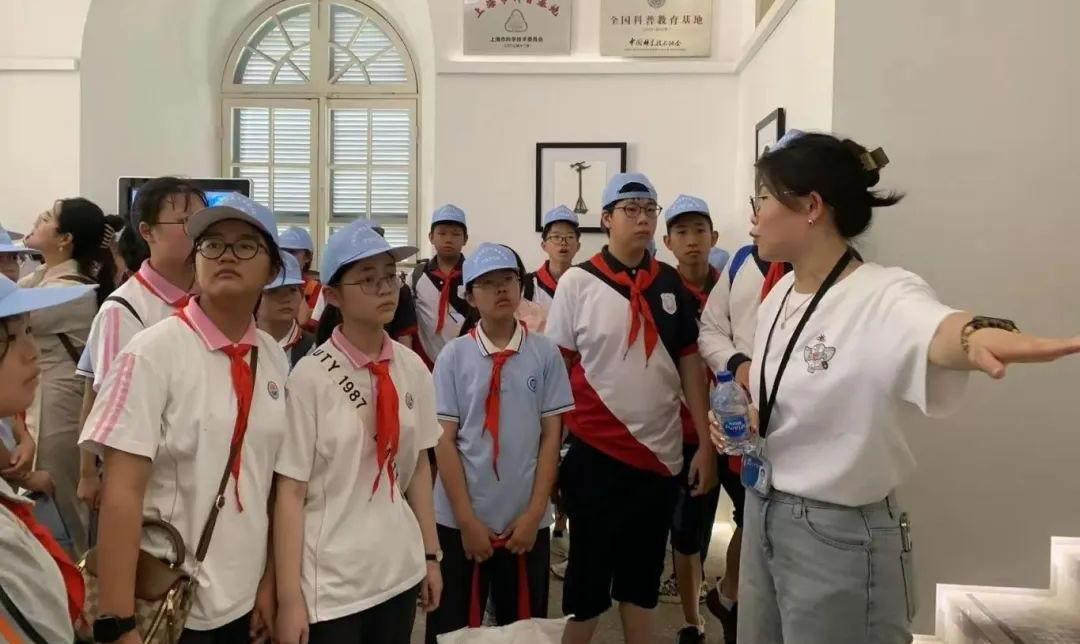 传承红色基因、激发科学梦想、走遍祖国大地……沪上中小学生暑期活动精彩纷呈