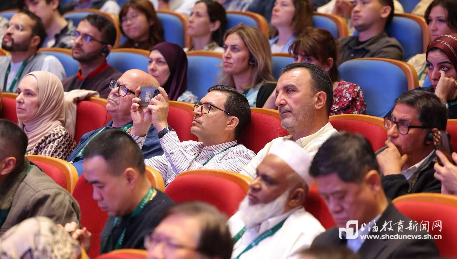 诺奖研究暗合中医智慧，“西学中”高端项目在沪启动培育融合医学使者