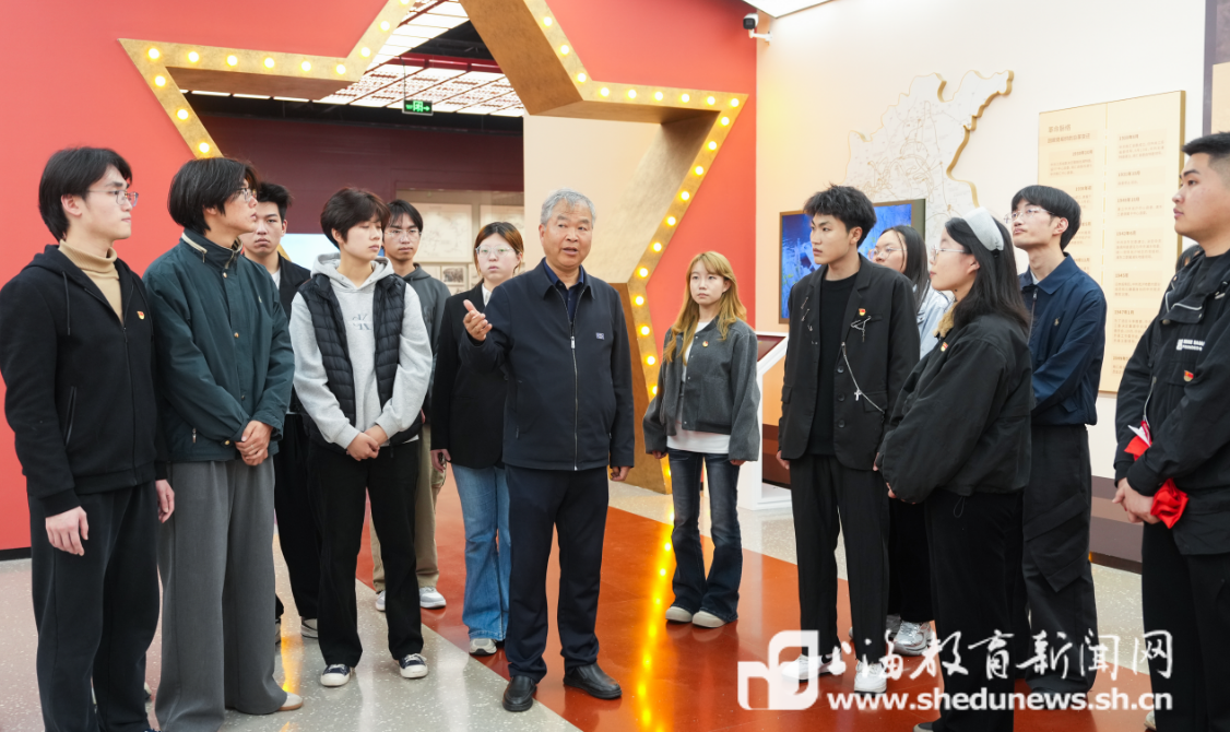 跨越时空的青春对话,这堂红色党课在“浦东的延安”红色泥城开