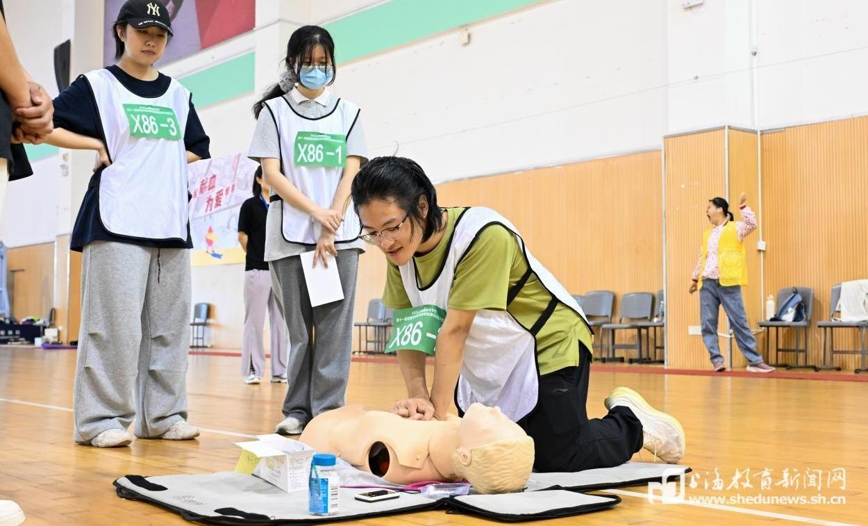 118支队伍、近600人参赛！上海健康医学院打造校园健康体育新名片