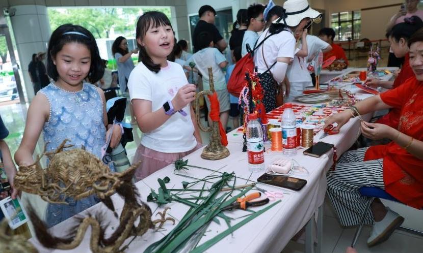 “心愿单”变“课程表”：上海“一网通学”精准落地，全龄段市民圆梦趣课课堂